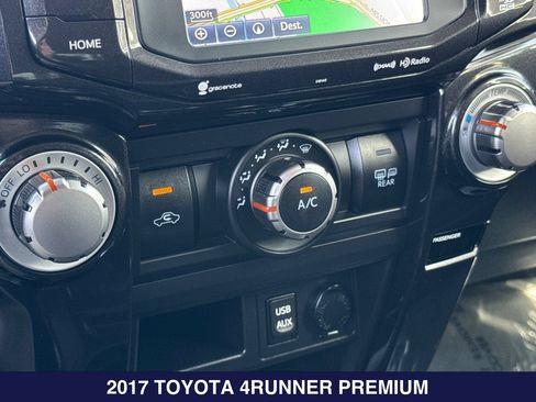 Used 2017 Toyota 4Runner TRD Off-Road Premium AWD/4WD image 22