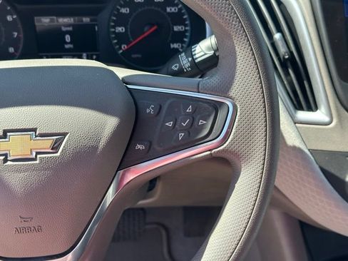 Used 2024 Chevrolet Malibu LS FWD image 5