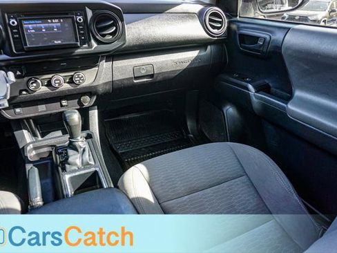 Used 2019 Toyota Tacoma SR w/ SR Convenience Package image 23