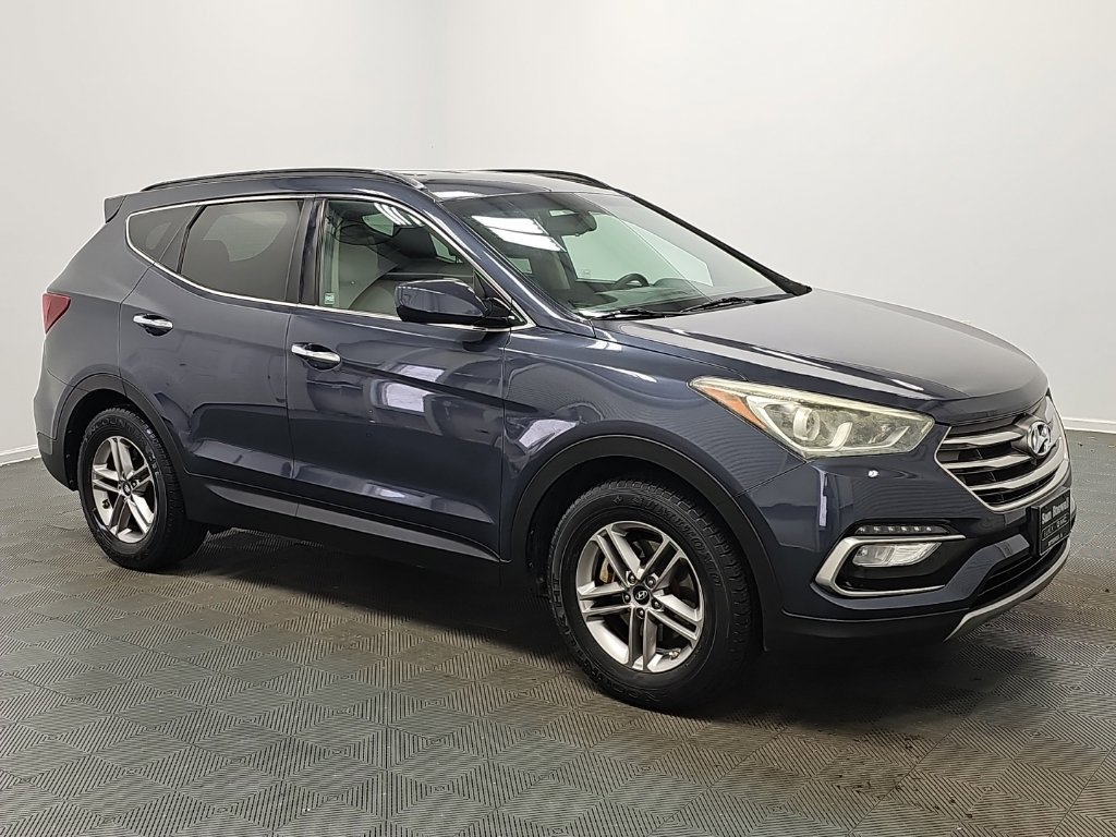 Used 2017 Hyundai Santa Fe Sport FWD image 3