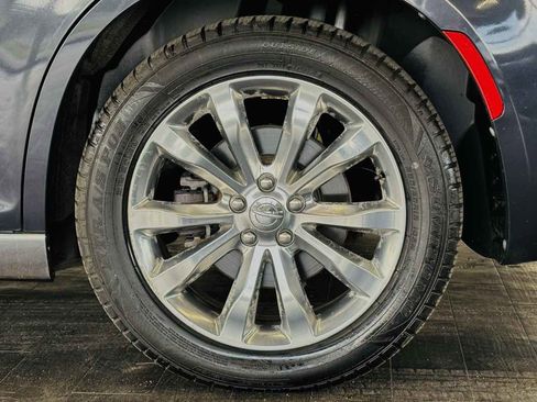 Used 2017 Chrysler 300 Limited w/ 300 Premium Group AWD/4WD image 24
