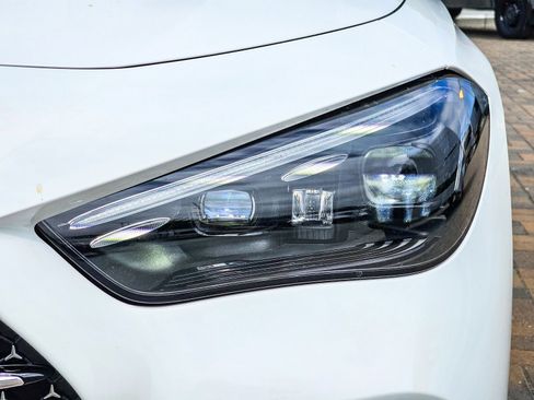 New 2026 Mercedes-Benz CLE 450 4MATIC Coupe image 4