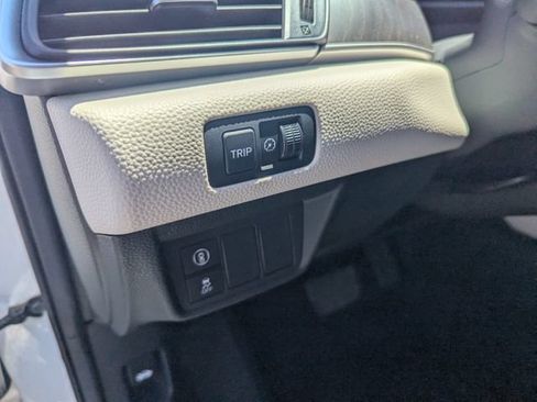Certified 2020 Honda Accord EX image 22