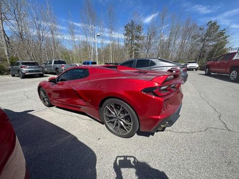 Used 2024 Chevrolet Corvette Stingray Premium Conv w/ Z51 Performance Package image 7