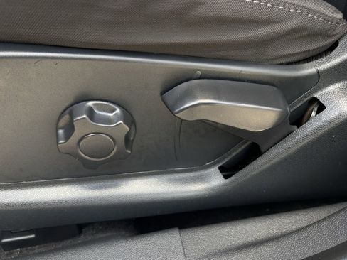 Used 2021 Ford EcoSport SE FWD image 26