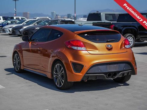 Used 2016 Hyundai Veloster Turbo w/ Option Group 04 FWD image 8