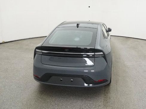 New 2026 Toyota Prius Plug-In Hybrid FWD image 44