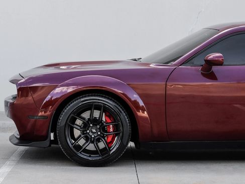 Used 2021 Dodge Challenger R/T Scat Pack RWD image 17