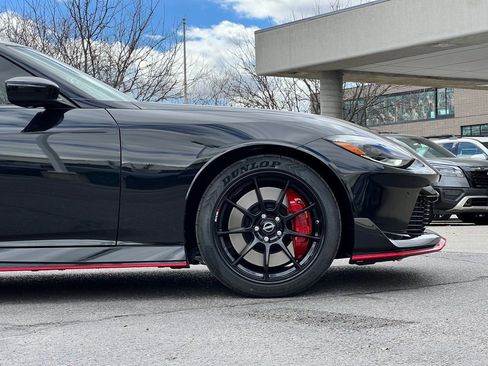 New 2024 Nissan Z NISMO w/ Floor Mat Package image 37