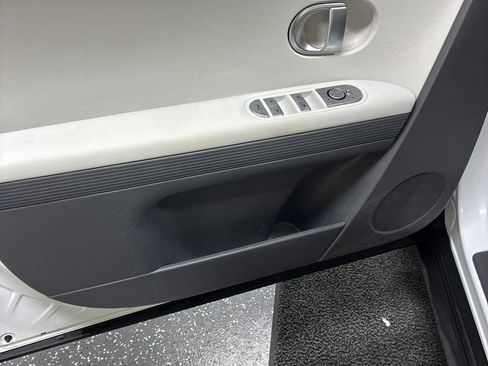 Used 2024 Hyundai Ioniq 5 SEL RWD image 13