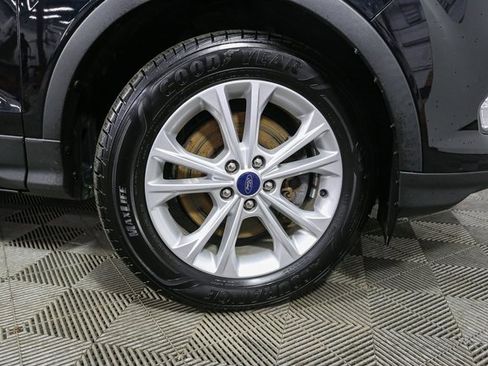 Used 2018 Ford Escape SE image 14