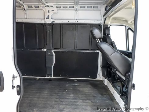 Used 2023 RAM ProMaster 2500 FWD image 18