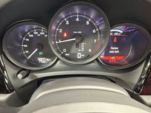 Certified 2026 Porsche Macan AWD/4WD image 40