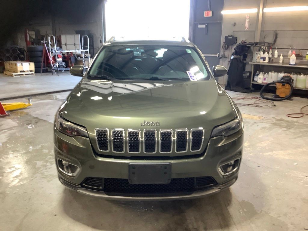 Used 2019 Jeep Cherokee Limited AWD/4WD image 8
