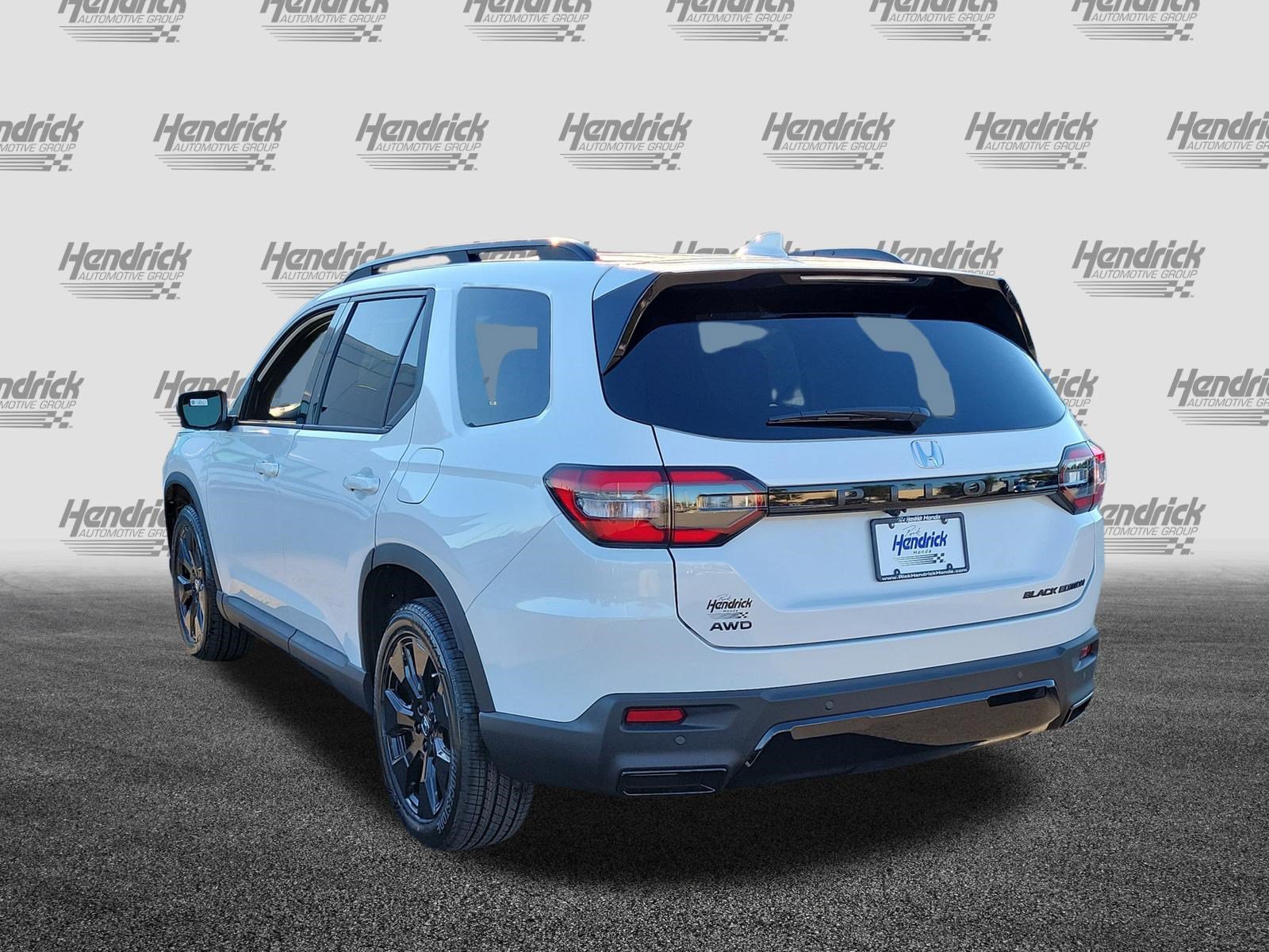 New 2026 Honda Pilot Black Edition image 5