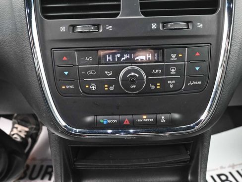 Used 2020 Dodge Grand Caravan GT image 9