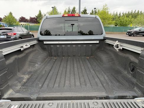 Used 2024 Nissan Frontier PRO-4X w/ Pro Convenience Package AWD/4WD image 10