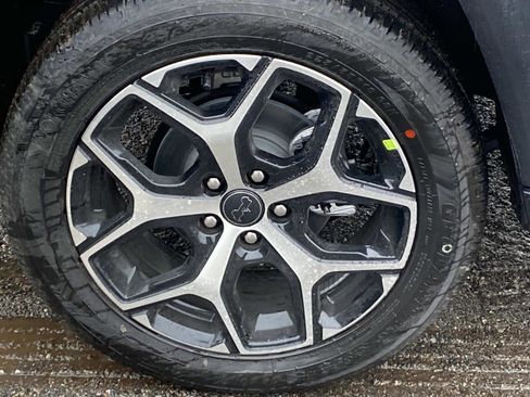 New 2026 Jeep Compass Limited image 3