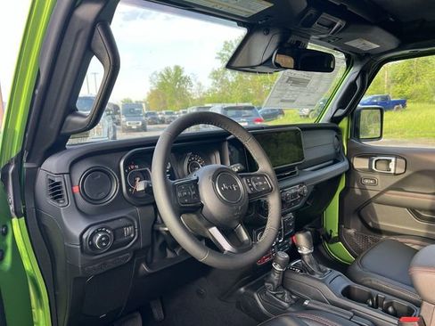 New 2026 Jeep Gladiator Rubicon AWD/4WD image 18