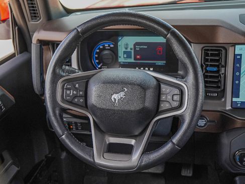 Used 2022 Ford Bronco Outer Banks image 27