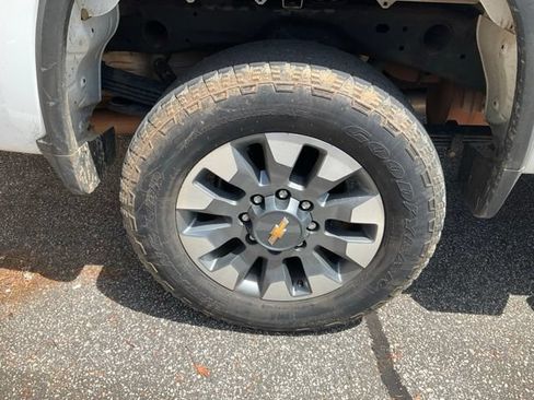 Used 2022 Chevrolet Silverado 2500 Custom w/ Gooseneck/5TH Wheel Package AWD/4WD image 14