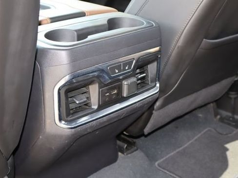 Used 2021 Chevrolet Silverado 1500 High Country AWD/4WD image 19