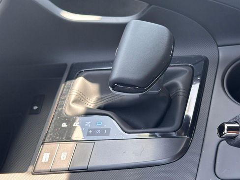 New 2025 Hyundai Elantra Sport image 33