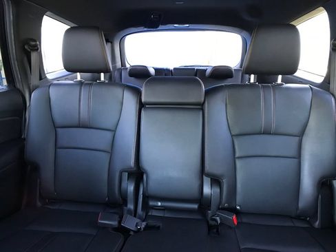 Used 2022 Honda Pilot TrailSport image 9