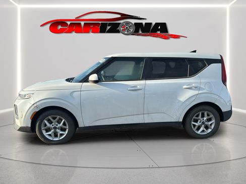 Used 2021 Kia Soul S FWD image 7