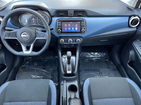 Used 2025 Nissan Versa SV FWD image 30