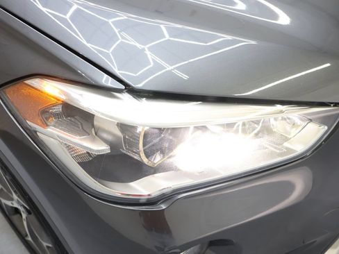 Used 2019 BMW X1 xDrive28i w/ Convenience Package AWD/4WD image 30