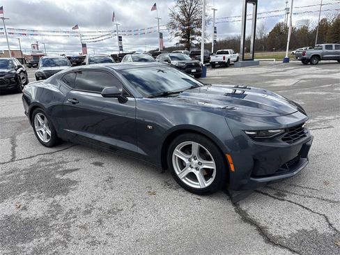 Used 2021 Chevrolet Camaro LT image 6