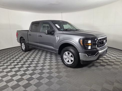 Used 2023 Ford F150 XLT AWD/4WD image 2