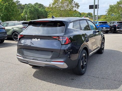 New 2026 Kia Sportage EX FWD image 4