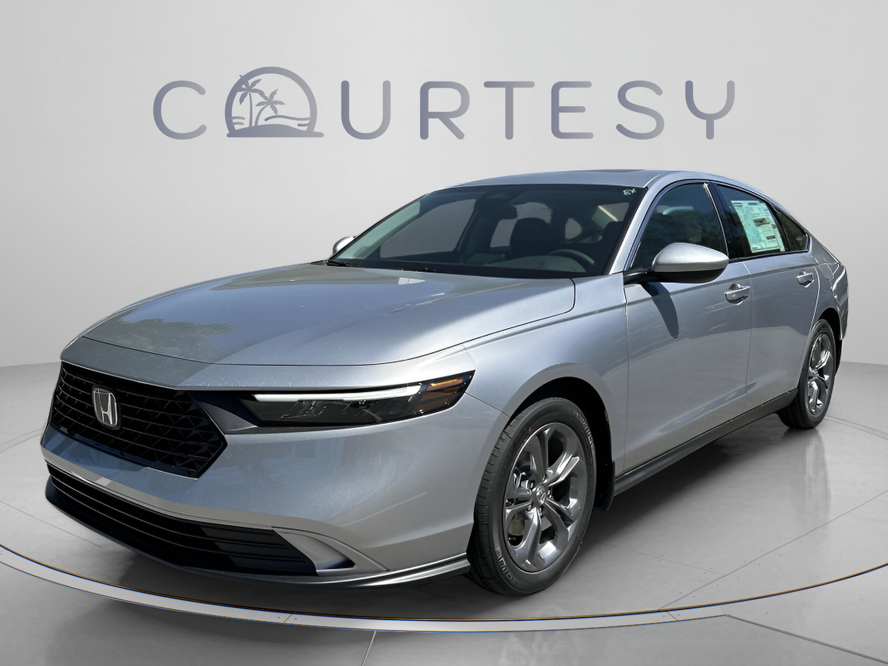 Used 2024 Honda Accord EX image 2