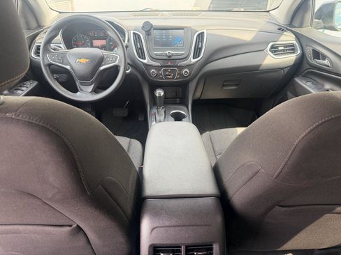 Used 2018 Chevrolet Equinox LT AWD/4WD image 10