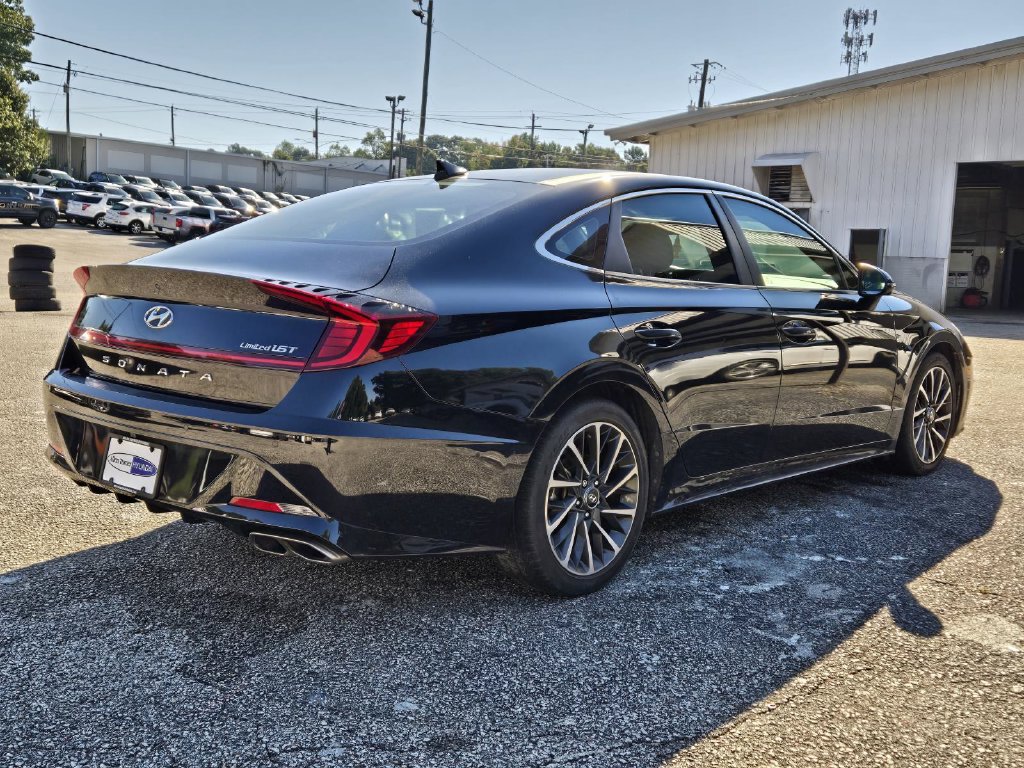 Used 2020 Hyundai Sonata Limited w/ Cargo Package FWD image 2