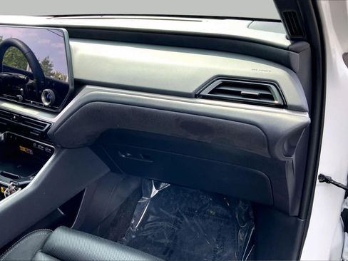 Used 2025 Lexus TX 350 AWD w/ Technology Package image 18