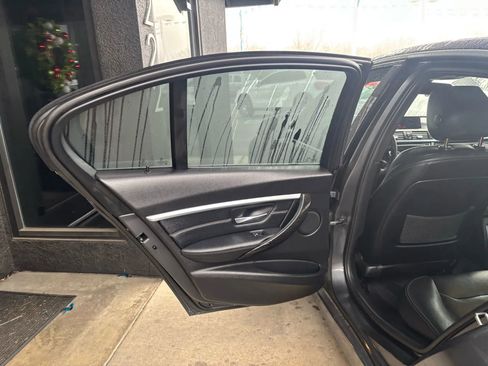 Used 2018 BMW 330i Sedan image 10