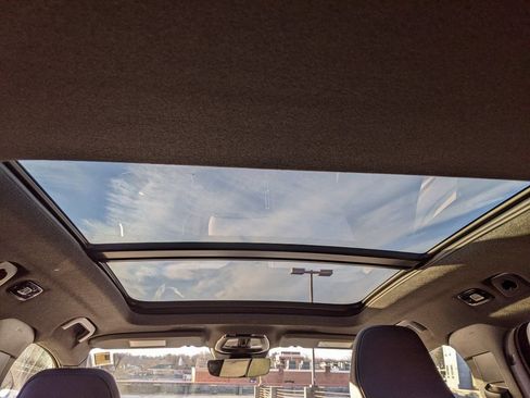 Certified 2023 Volvo XC40 Recharge Plus w/ Protection Package Premier image 13