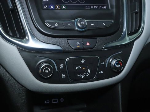 Used 2024 Chevrolet Equinox LS w/ LS Convenience Package image 25