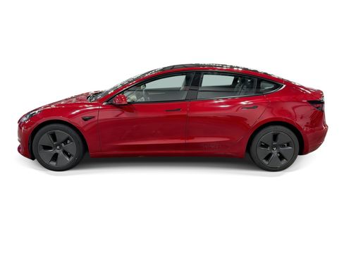 Certified 2023 Tesla Model 3 Standard Range RWD image 3