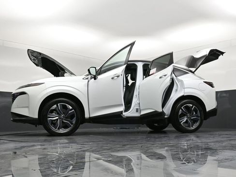 Certified 2025 Nissan Murano SL image 40