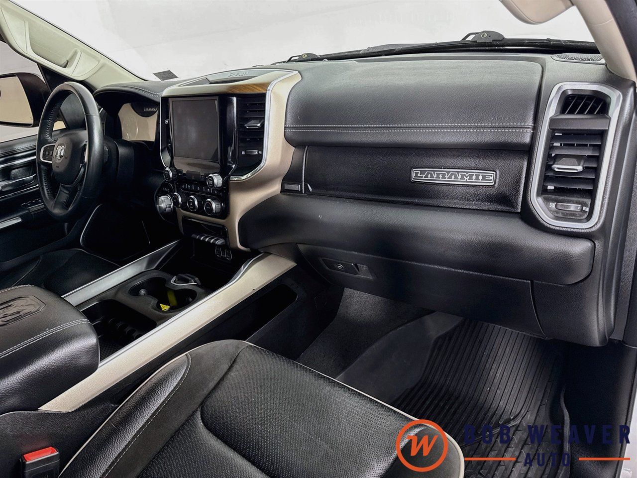 Used 2022 RAM 1500 Laramie AWD/4WD image 36