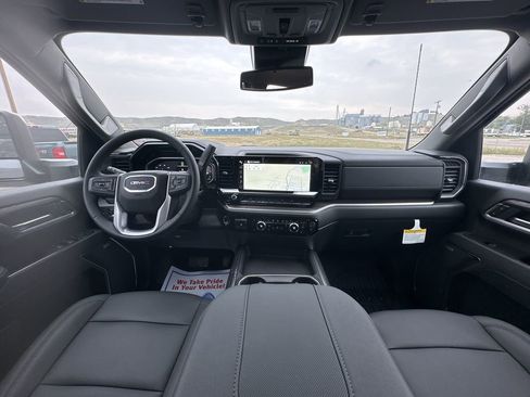 New 2025 GMC Sierra 3500 SLT image 14