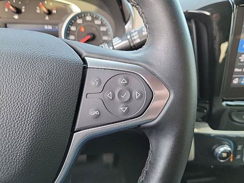Used 2023 Chevrolet Traverse LT w/ LPO, Floor Liner Package AWD/4WD image 28