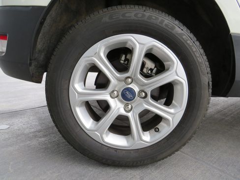 Used 2020 Ford EcoSport SE w/ SE Convenience Package image 49