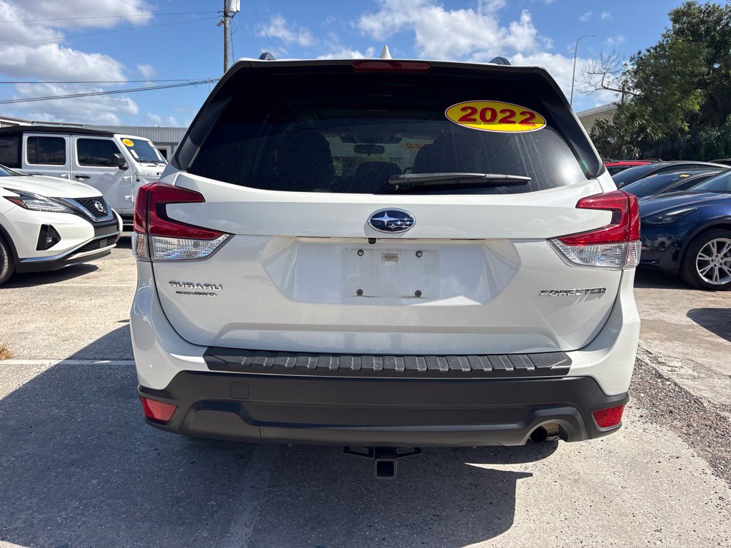 Used 2022 Subaru Forester Premium AWD/4WD image 4