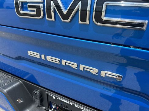 Used 2024 GMC Sierra 1500 Elevation w/ LPO, Elevation Black Package AWD/4WD image 3