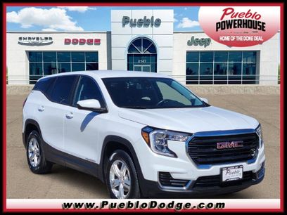 Used 2024 GMC Terrain SLE